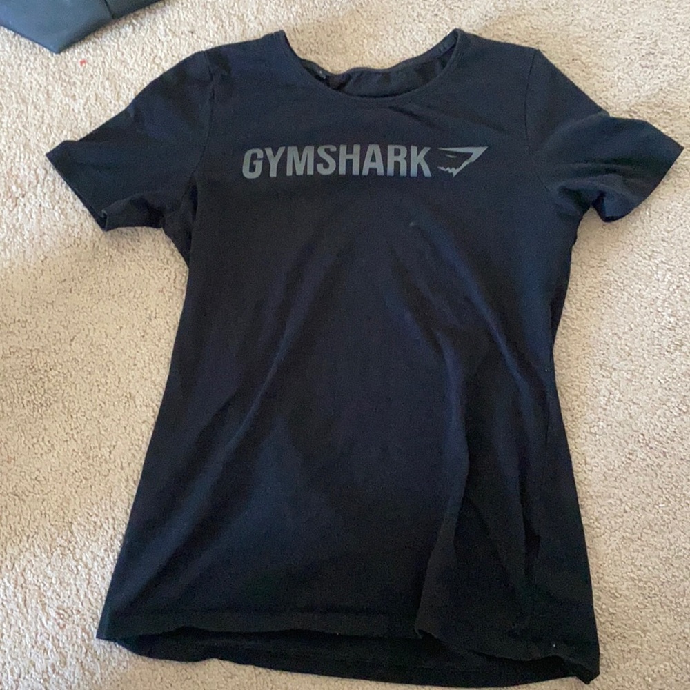 Gymshark black apollo shirt